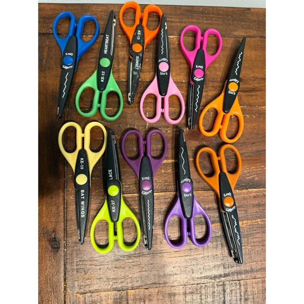 Decorative edge craft scissors {11}